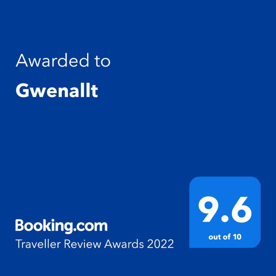 Gwenallt Dwyran ภายนอก รูปภาพ