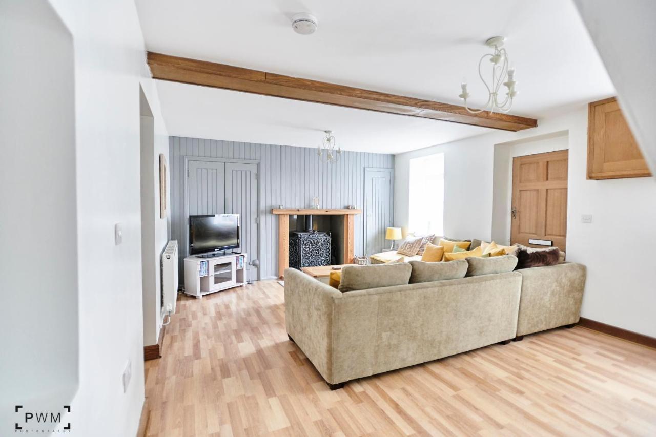 Gwenallt Dwyran ภายนอก รูปภาพ